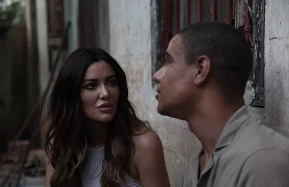 Stefanie Peti Actress